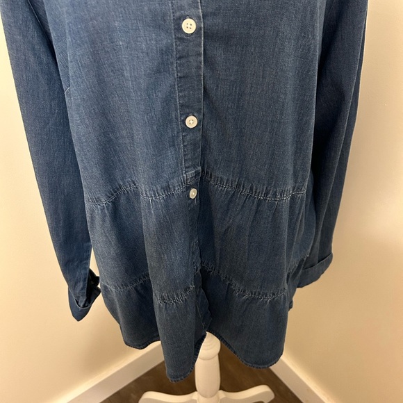 d&CO Denim Button Up Shirt Blue Chambray Material Size XL Pre-owned - Picture 3 of 6